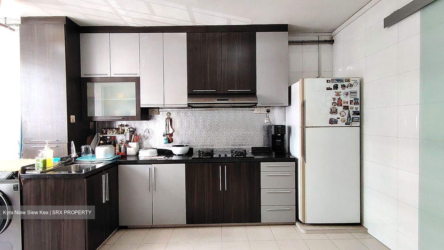 Blk 813 Jurong West Street 81 (Jurong West), HDB 4 Rooms #531078721